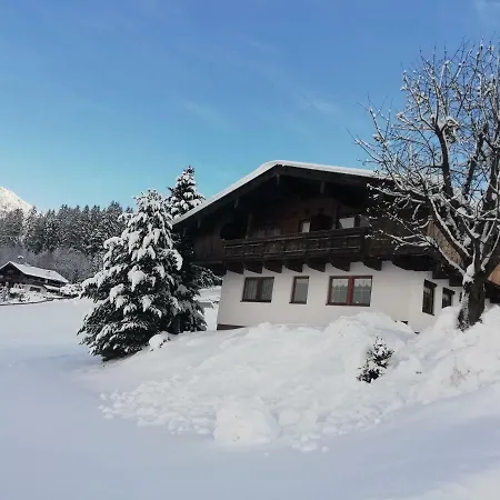 Angererhof Apartment *